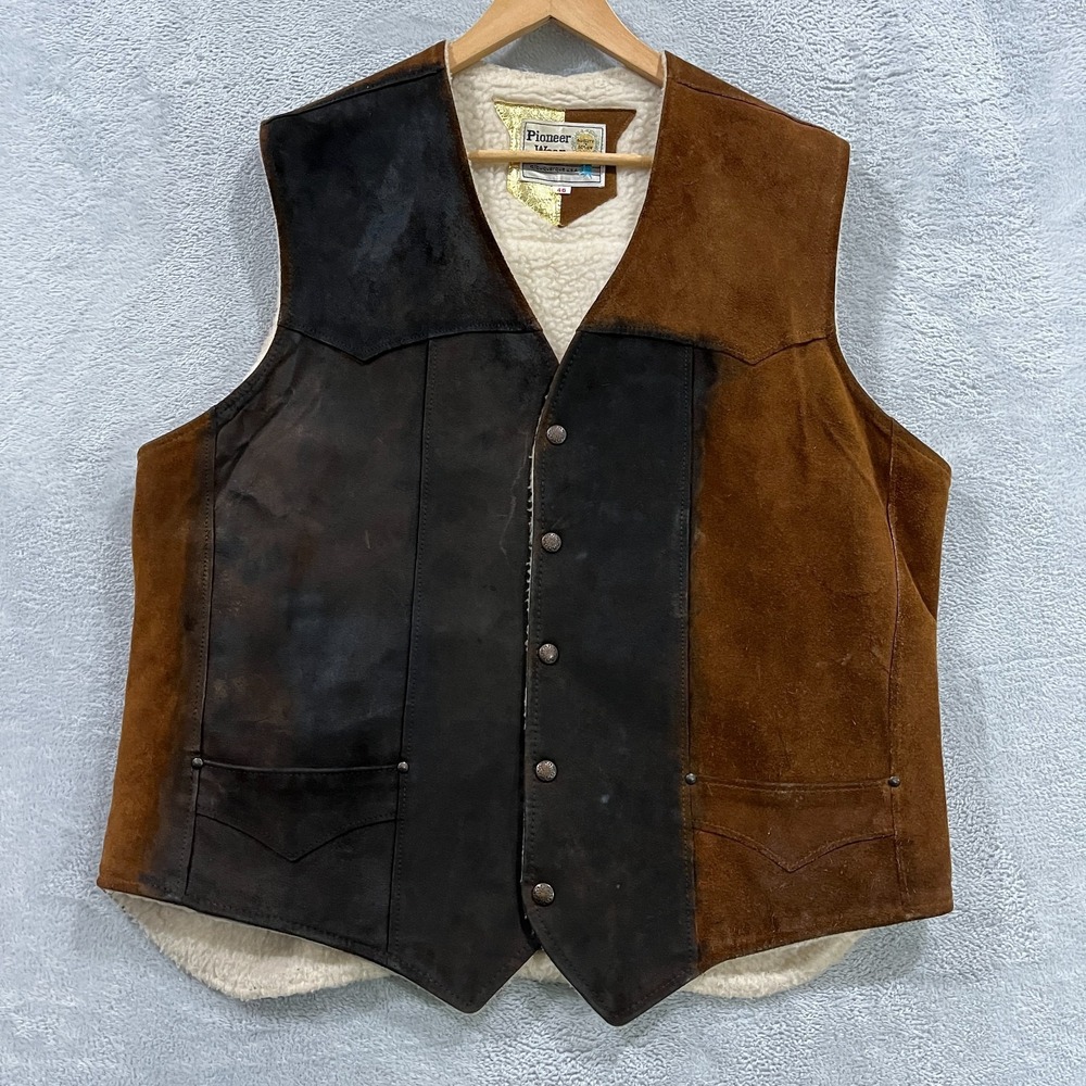 Vintage Pioneer Wear Suede Leather Sherpa Lined Vest Brown Western Snap 46
